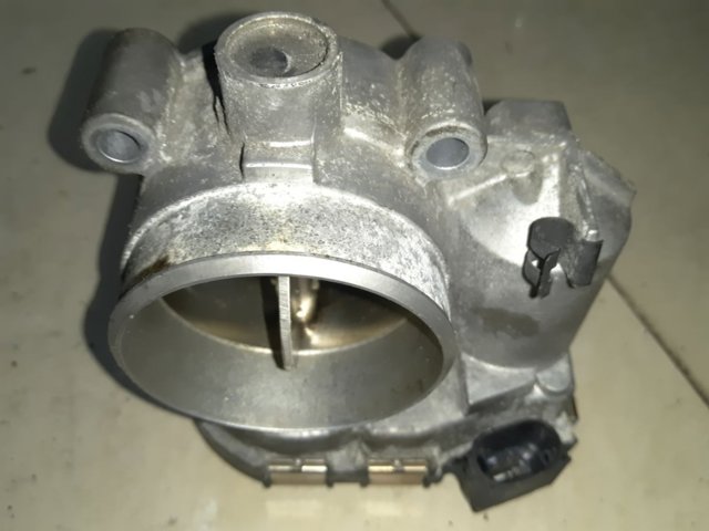 Дросельна заслінка компресора наддуву A1110980109 MERCEDES