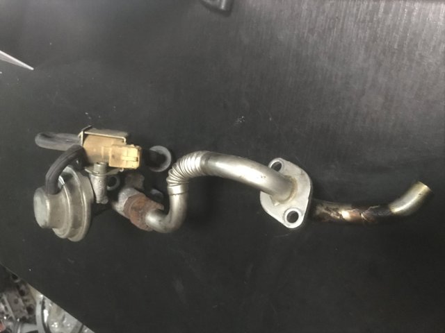 Клапан EGR рециркуляції газів A1121400060 MERCEDES