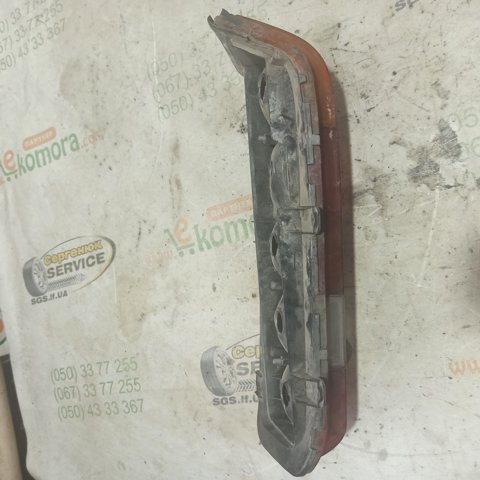 Скло заднього ліхтаря, правого A1238203466 MERCEDES