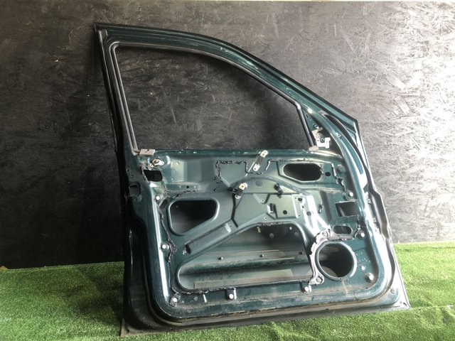 Двері кабіни A1637201505 MERCEDES