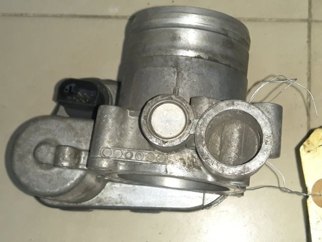 Заслінка повітряна A1661410125 MERCEDES