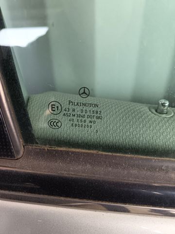 Дверка передня права A1697202605 MERCEDES