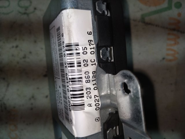 Подушка безпеки (AIRBAG) дверей задніх лівих A2038600205 MERCEDES