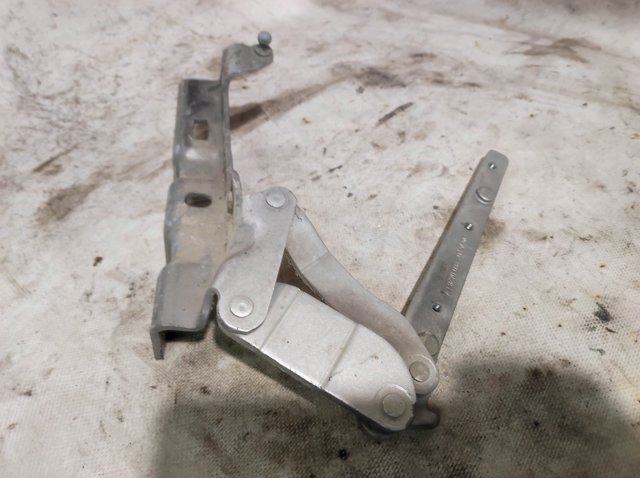Петля капота, права A2038800428 MERCEDES