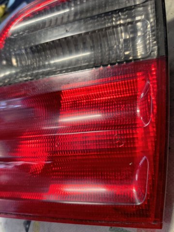 Фара задня права внутрішня A2108207664 MERCEDES