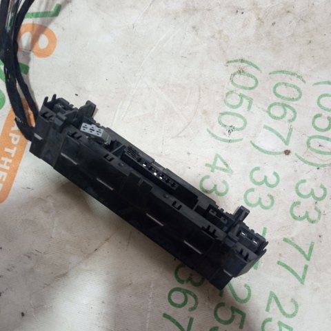 Кнопка аварійної сигналізації A2108210071 MERCEDES