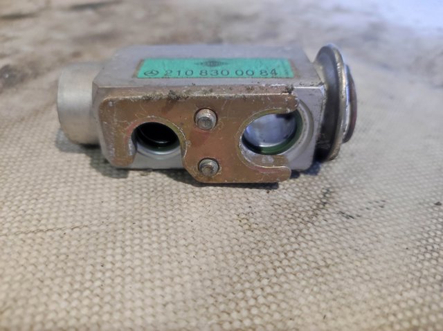 Клапан TRV, кондиціонера A2108300084 MERCEDES