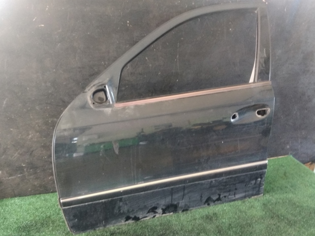 Водійські двері A2117201305 MERCEDES