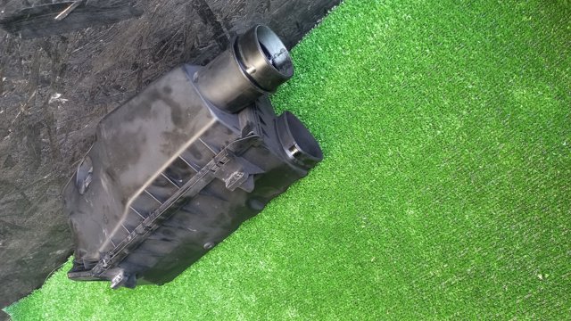 Корпус повітряного фільтра A6110902301 MERCEDES