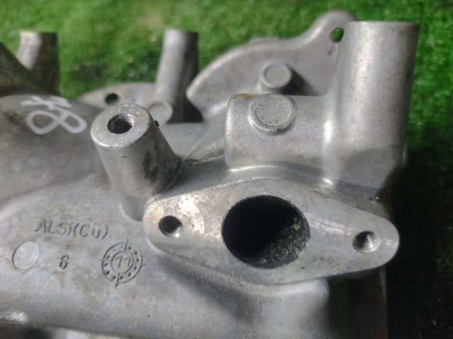 Клапан EGR рециркуляції газів A6401401360 MERCEDES