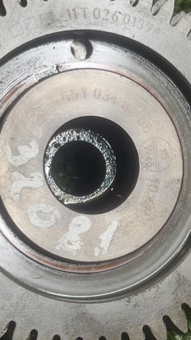 Шестерня приводу распредвала двигуна A6510301813 MERCEDES