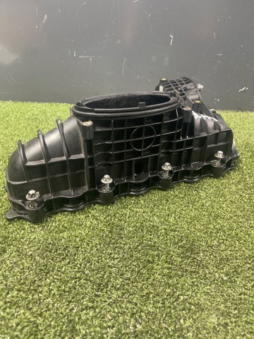 Колектор впускний A6510900037 MERCEDES