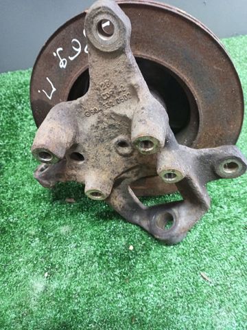 Цапфа поворотного кулака A9043320102 MERCEDES
