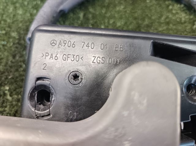 Ручка дверей бічних/зсувних, ліва внутрішня A9067400188 MERCEDES