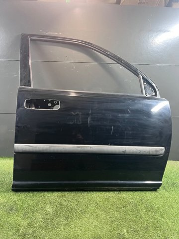 Пасажирські передні двері H01008H7MM NISSAN