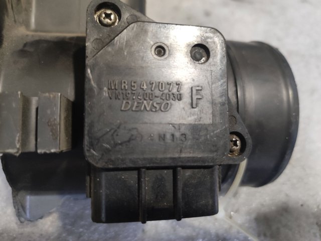 Витратомір повітря MR547077 MITSUBISHI