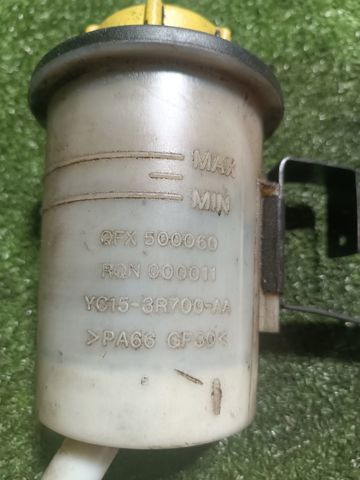 Бачок і трубопроводи YC153R700AA FORD
