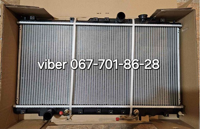 Радіатор охолодження двигуна MR373103 MARKET (OEM)
