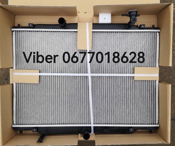 Радиатор cx9 2.5t  usa - аналог  PY8V-15-200