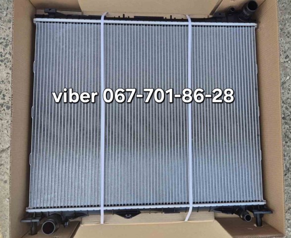 Радіатор охолодження RO3010117 LAND ROVER