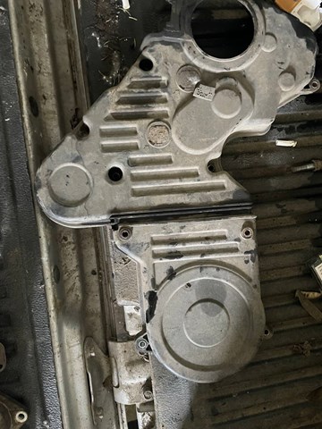 Захист ременя ГРМ, нижній 1062A043 MITSUBISHI