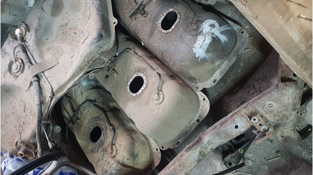 Бак паливний 1497329 FORD