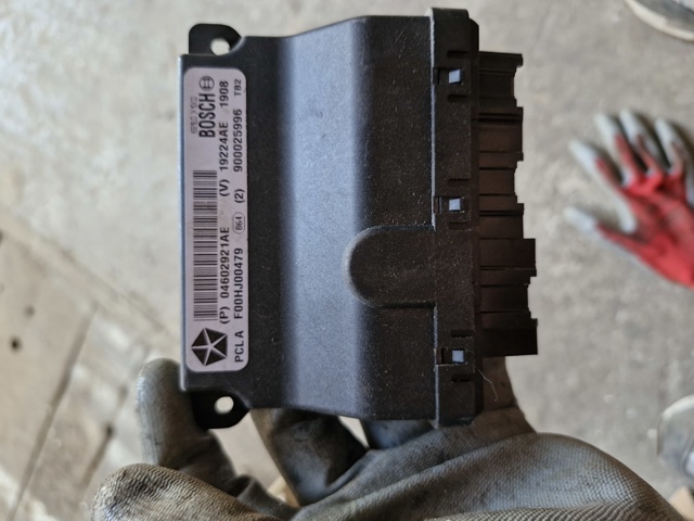 Блок комфорту передніх дверей 4602621AC CHRYSLER