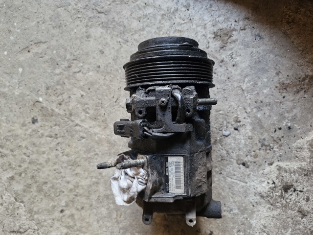 Компресор холодоагенту 55116835AD CHRYSLER