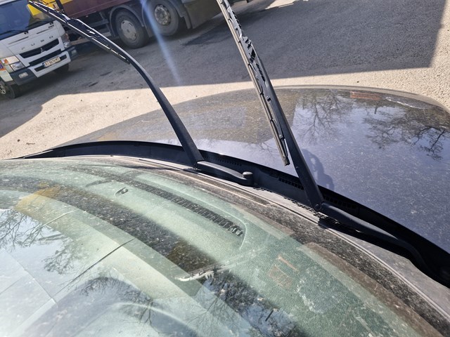 Переднє скло 73111SWYE00 HONDA