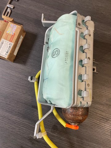 Подушка безпеки пасажира 7396060150 TOYOTA