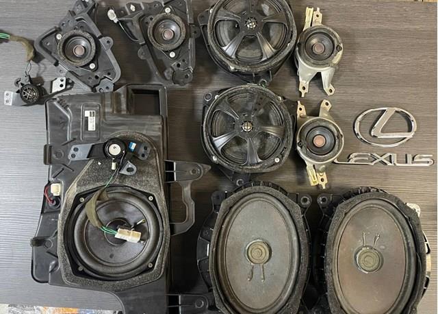 Динамік передньої двері 861500W030 TOYOTA