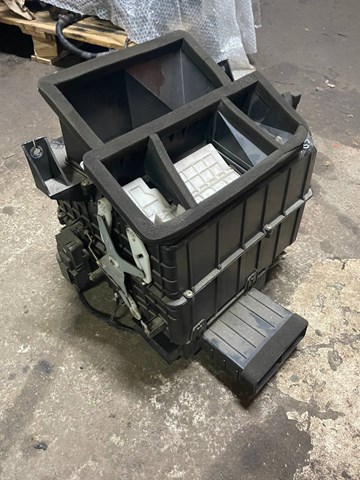 Корпус печі в зборі 972003E001 HYUNDAI