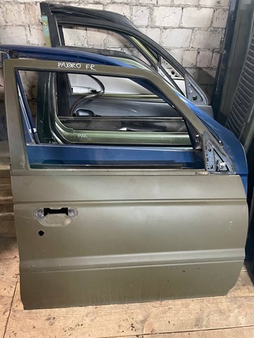 Дверка передня права MB861336 MITSUBISHI