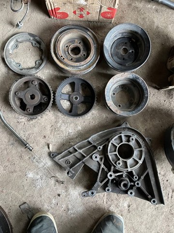 Шків водяної помпи MD165634 MITSUBISHI