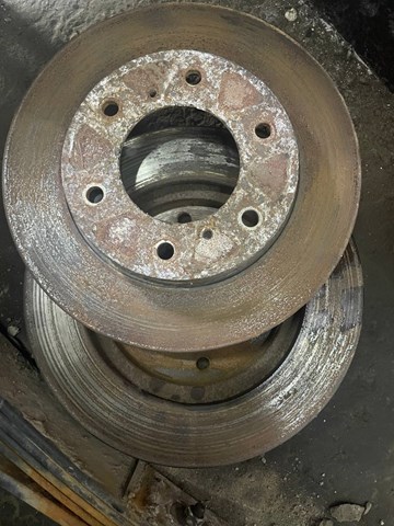 Диск гальмівний передній MN102276 MITSUBISHI