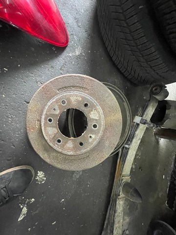 Барабан гальмівний задній MN102439 MITSUBISHI