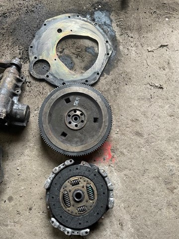 Диск зчеплення ведений MR195311 MITSUBISHI