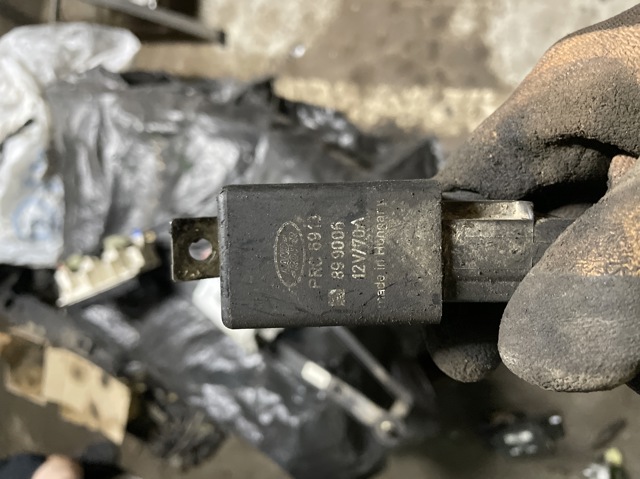 Реле передпускового підігрівача PRC6913 LAND ROVER