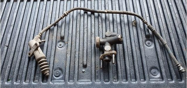Циліндр зчеплення UR5641400C MAZDA