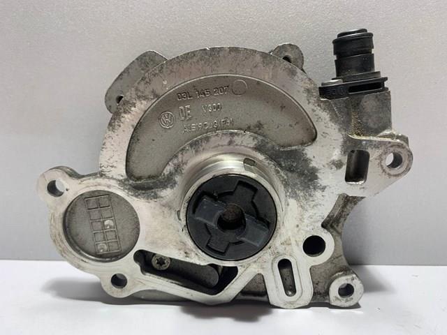 Насос вакуумний 03L145207 VAG
