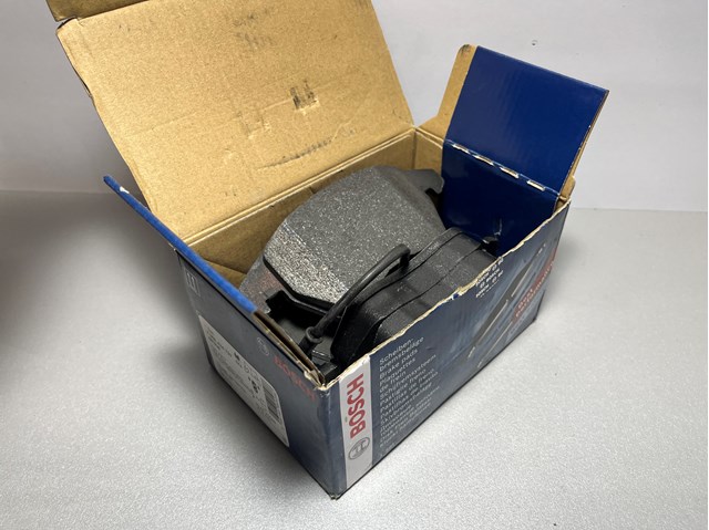 Тормозні колодки 0986424797 BOSCH