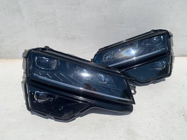 Фари 57B941015B VAG