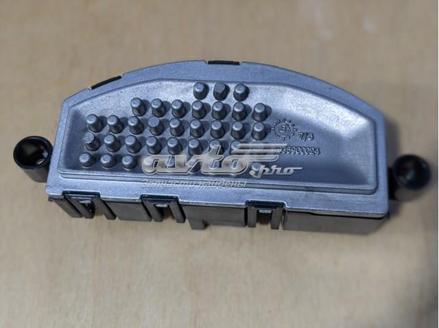 Регулятор оборотів пічки 5Q0907521E VAG