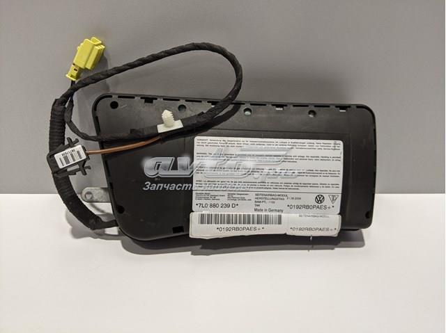 Подушка Айрбег спинки сидіння лівого 7L0880239D VAG