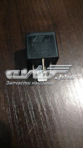 Реле вентилятора 7M0951253A VAG