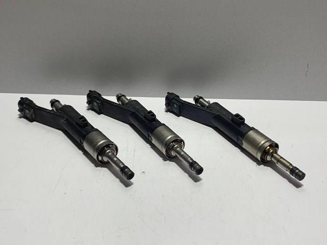 Форсунка дизельна в зборі, розпилювач + тримач 9822715980 PEUGEOT