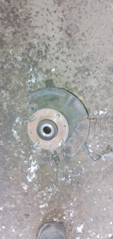 Цапфа поворотна ліва 5171517100 HYUNDAI