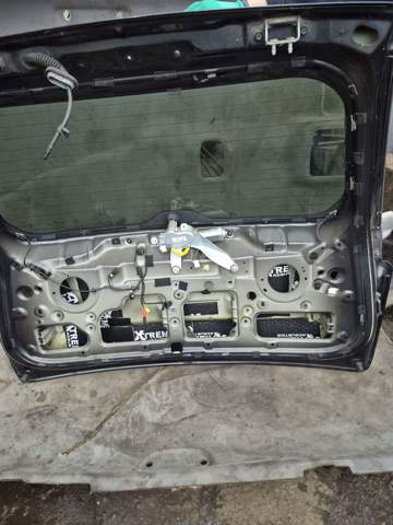 Переднє праве крило 663210P300 HYUNDAI