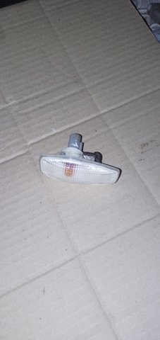 Повторювач повороту в крило 9230325500 HYUNDAI