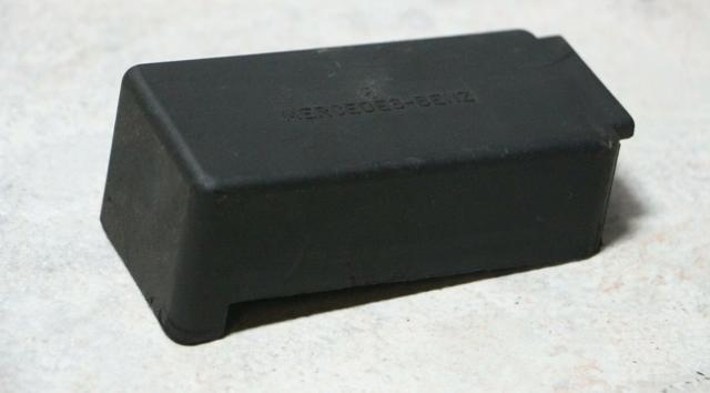 Кришка реле свічок розжарювання A0005454145 MERCEDES